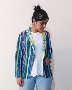 Multi-colours and multi-patterns but matching somehow. Thin casual cotton jacket with a cute mul cotton collar, based on women's base body pattern. Buy online!