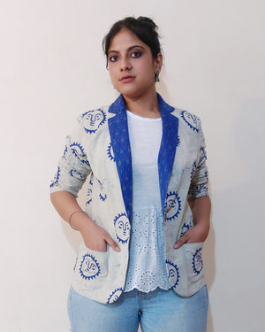 This sun print and the blue Ikat collar (lapel) is a cutest combination, no? Very light casual cotton blazer from women's base body pattern. Buy online!