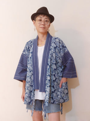 Kimono (Jinbei) short jacket from Japan with an Indian indigo cotton which reminds us so much of Japanese Yukata (cotton casual Kimono). Now it's your turn to mix and match with Desi stuff! Very comfy, very cool, chic and unique. Shop online! Front open