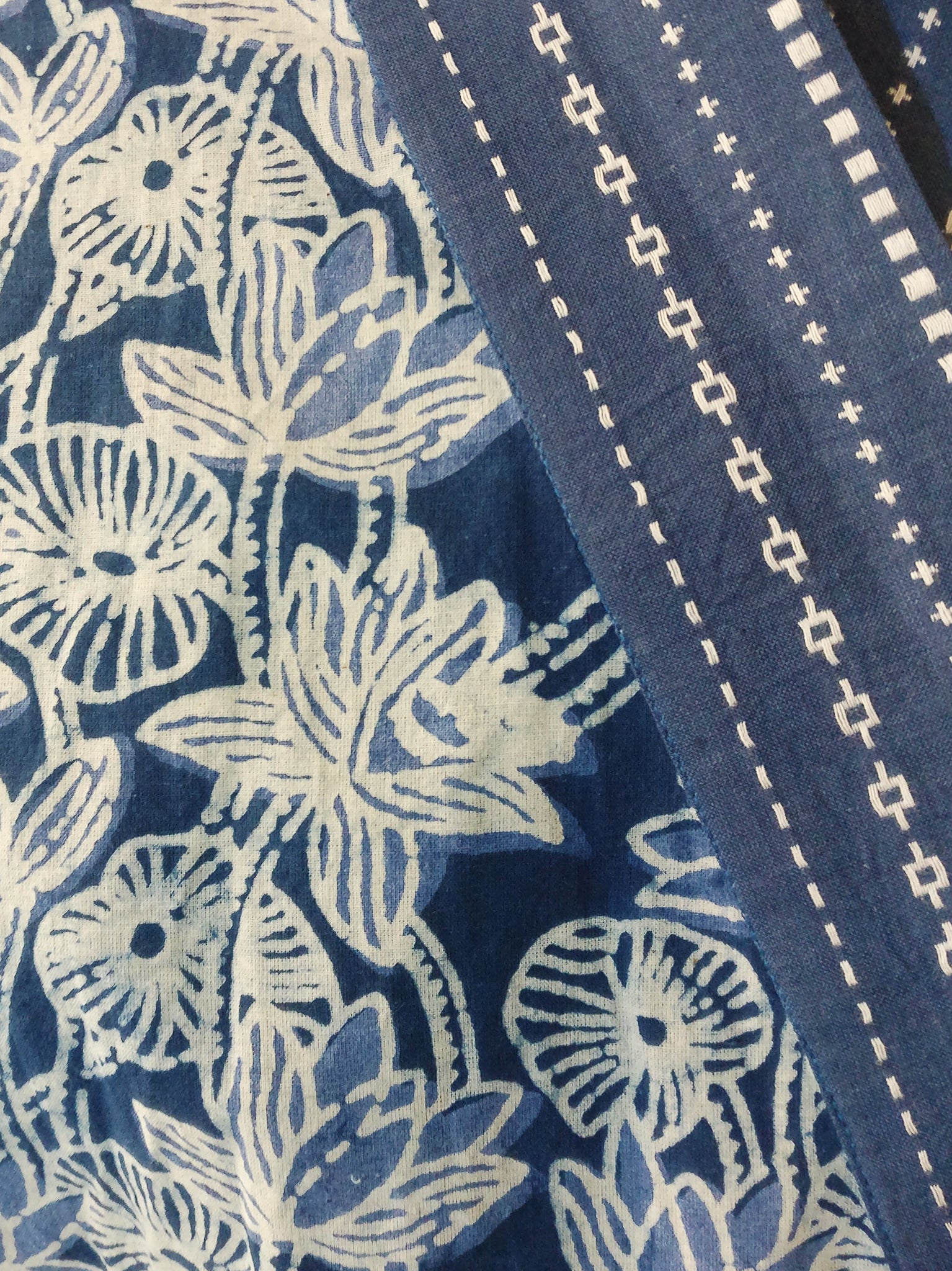 Kimono (Jinbei) Jacket - Indigo Yukata-ish Flower & Navy Stripe Sleeve