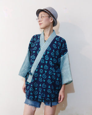 Kimono (Jinbei) jacket with unique navy Kantha Batik. Shop online!