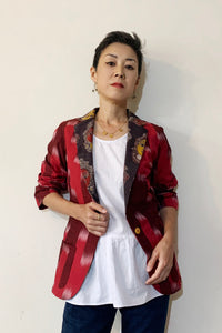 Powerful red Ikat blazer jacket with pinch of playfulness. Cotton, very light. Curvy jacket based on women's body pattern. Shop online!