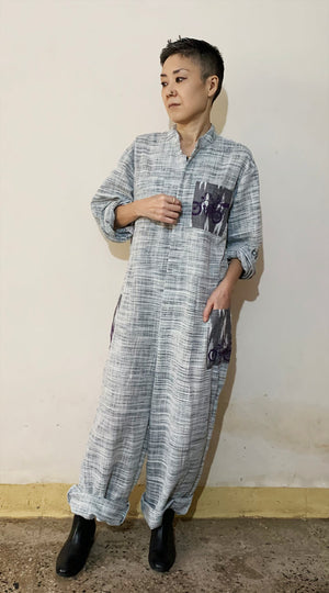Indian classic boiler suit (coverall) with grey Khadi cotton for daily wear. The oversized silhouette with slightly-shaped waistline (hence 2.0!) gives cool vibes. Comfy & sassy & cute. Shop online.
